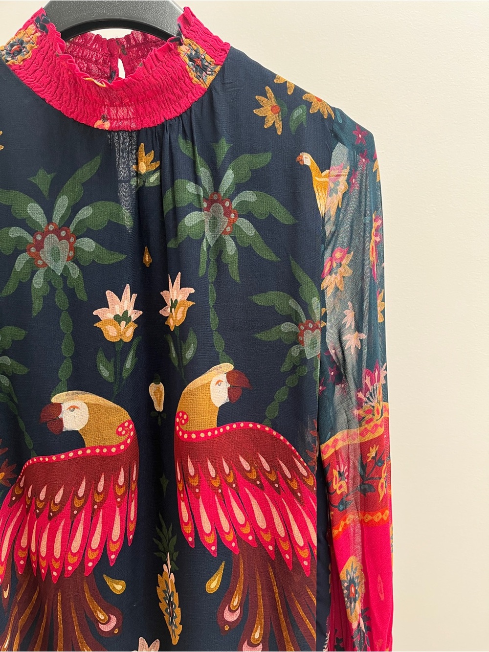 Farm Rio x Anthropologie long sleeve smocked blouse XS floral birds tropical - Picture 4 of 11